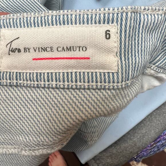 Vince Camuto Blue and White Pinstripe Denim Mini Skirt Size 6 - Picture 4 of 5